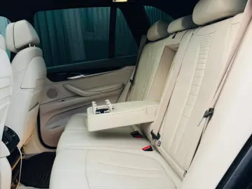 Bmw X5 M-PACK X-DRIVE Fab.09.2014 3.0 DIESEL 316CP EURO 6