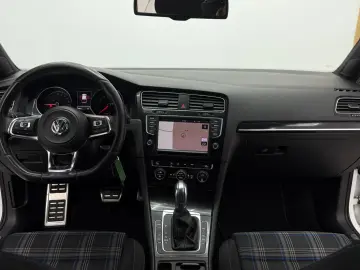 Volkswagen Golf 7 GTE