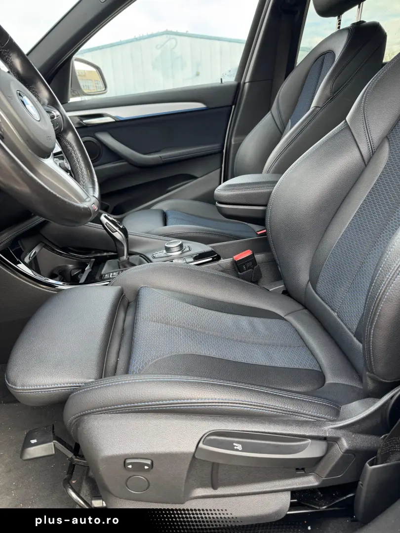 BMW X1 xDrive20i Model M Sport