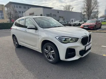 BMW X1 xDrive20i Model M Sport