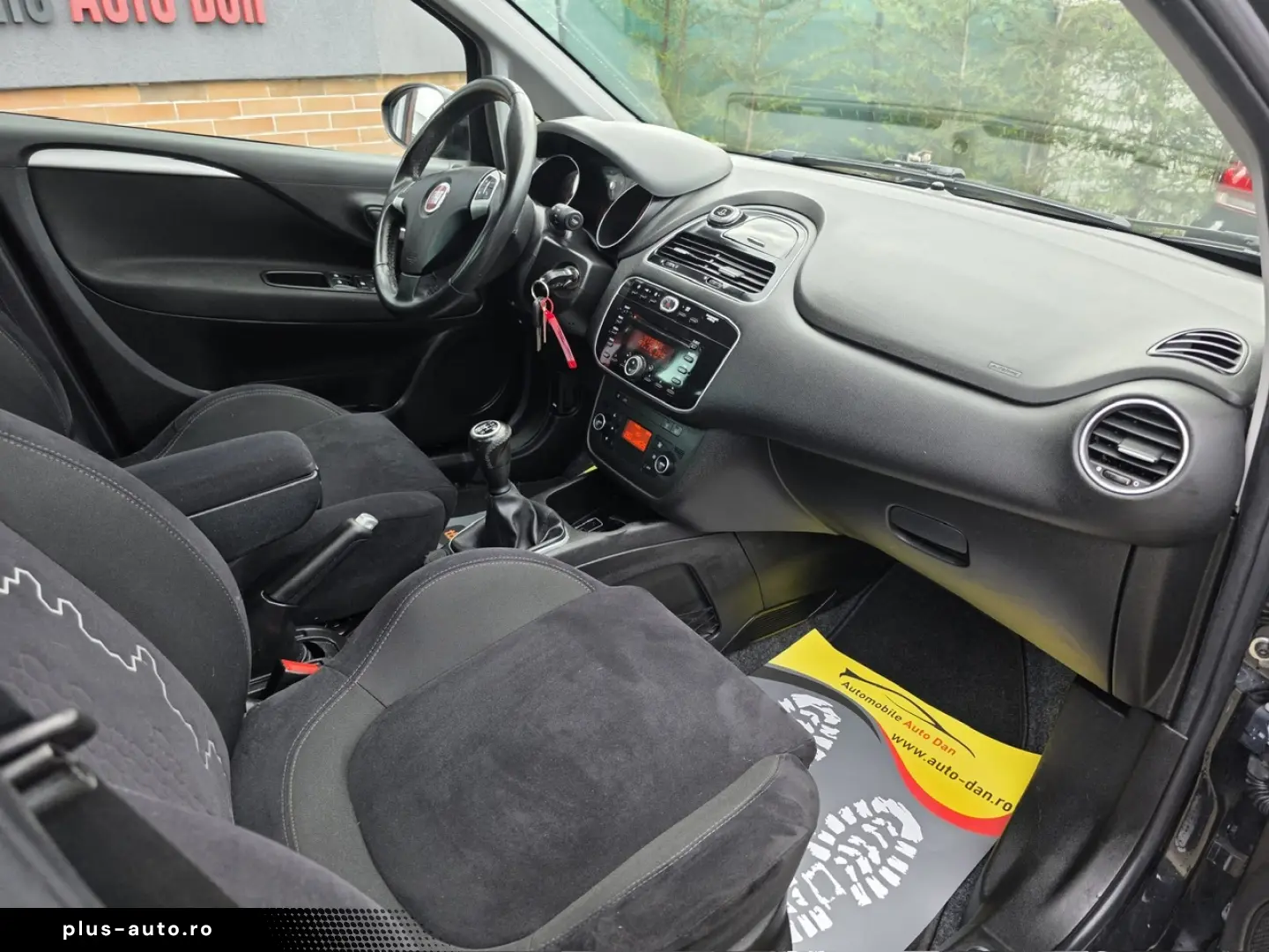 Fiat Punto Diesel 1.3 2015 Manuala