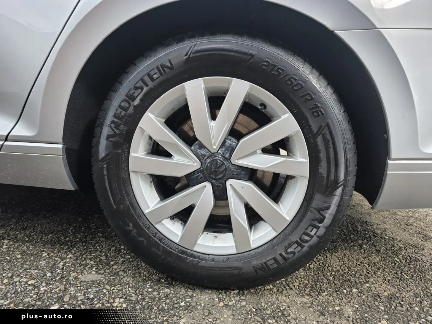 Volkswagen PASSAT Diesel 1.6 2016 Manuala