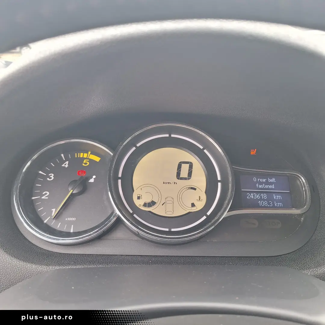 Renault Megane Diesel 1.9 2010 Manuala