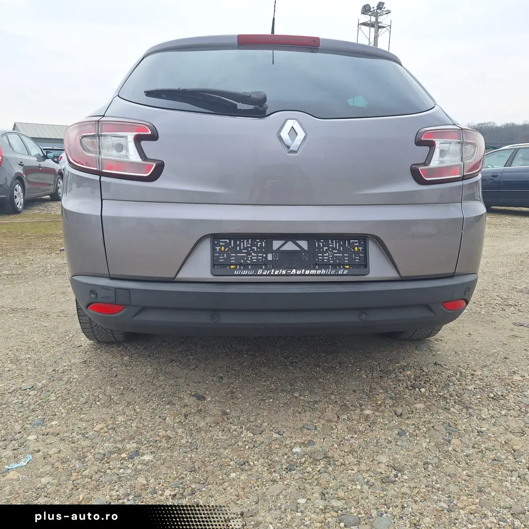 Renault Megane Diesel 1.9 2010 Manuala