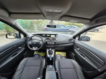 Renault Scenic Diesel 1.9 2011 Manuala