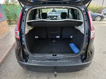 Renault Scenic Diesel 1.9 2011 Manuala