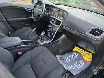 Volvo V40 Diesel 1.6 2013 Manuala