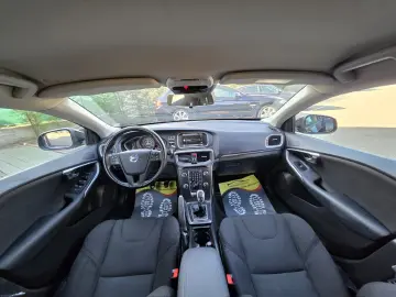 Volvo V40 Diesel 1.6 2013 Manuala