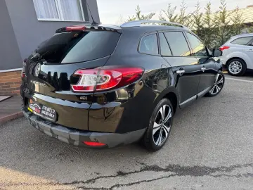 Renault Megane Diesel 1.9 2012 Manuala