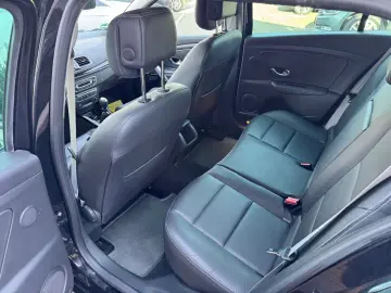 Renault Megane Diesel 1.9 2012 Manuala