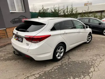 Hyundai I40 Diesel 1.7 2016 Manuala