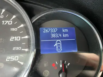 Renault Megane Diesel 1.9 2011 Manuala