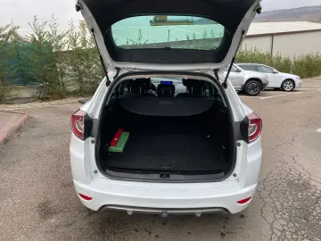 Renault Megane Diesel 1.9 2011 Manuala