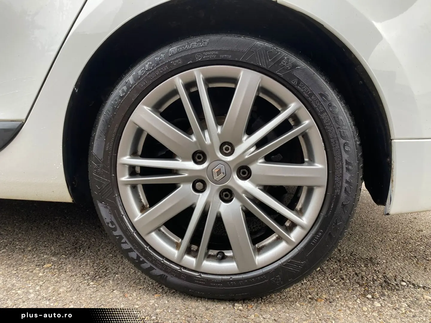 Renault Megane Diesel 1.9 2011 Manuala