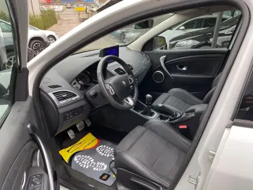 Renault Megane Diesel 1.9 2011 Manuala