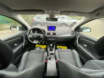 Renault Megane Diesel 1.9 2011 Manuala