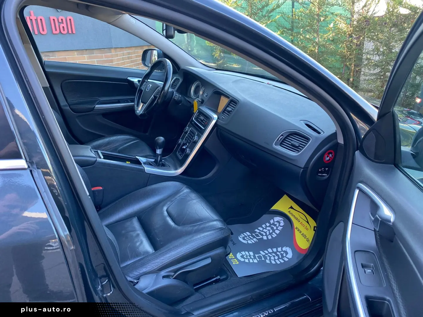 Volvo V60 Diesel 1.6 2011 Manuala