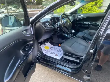 Alfa-Romeo Giulietta Benzina 1.4 2011 Manuala