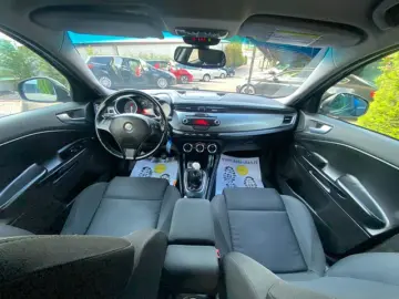 Alfa-Romeo Giulietta Benzina 1.4 2011 Manuala