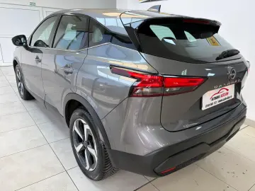 Nissan Qashqai Hybrid benzina 1.5 2023 Automata