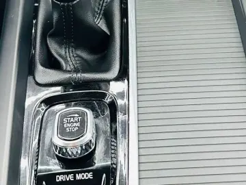 VOLVO Xc-60 2019 2.0D E6 Garantie 12 Luni Rate Avans 0 Doar