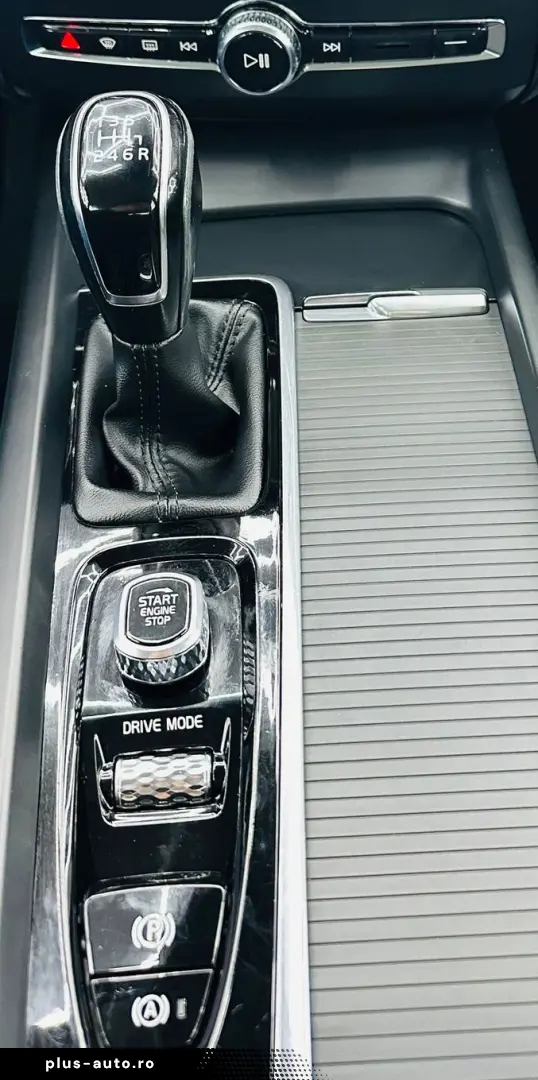 VOLVO Xc-60 2019 2.0D E6 Garantie 12 Luni Rate Avans 0 Doar