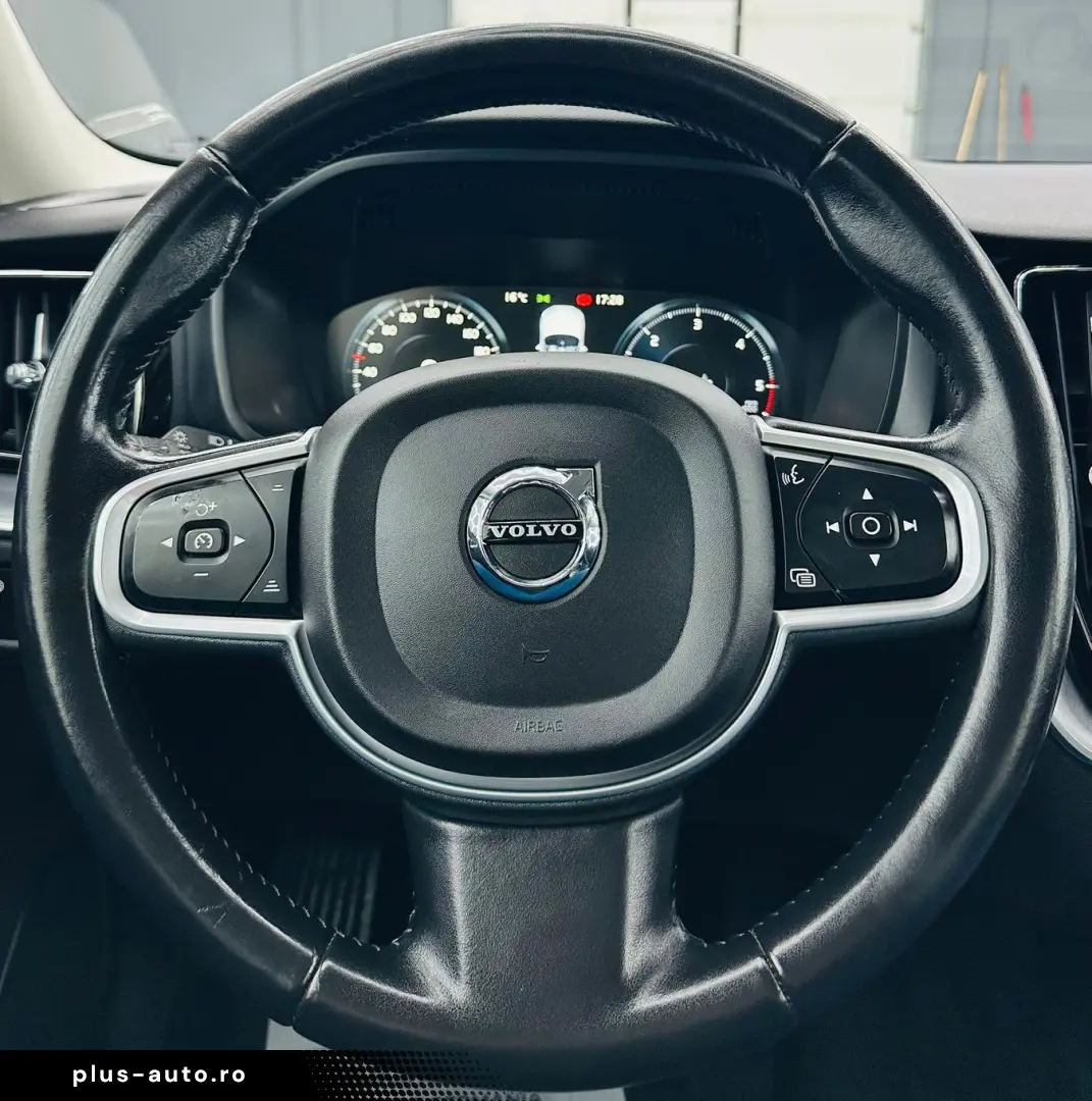 VOLVO Xc-60 2019 2.0D E6 Garantie 12 Luni Rate Avans 0 Doar