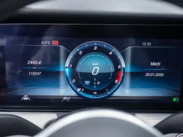 Mercedes-Benz E400 D 4Matic