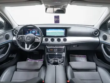 Mercedes-Benz E400 D 4Matic