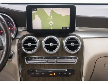 Mercedes-Benz GLC 250 D AMG 4Matic