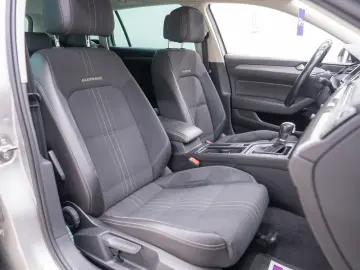 Volkswagen Passat Alltrack