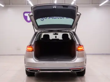 Volkswagen Passat Alltrack