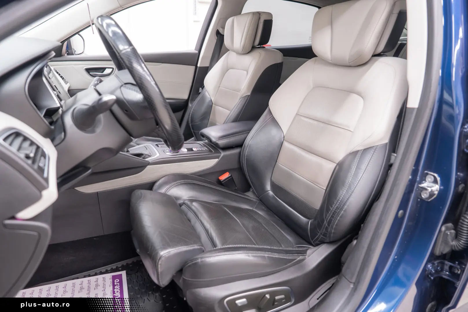 Renault Talisman Initiale Paris