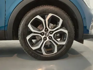 RENAULT ARKANA 1.6 E-Tech 145CP techno