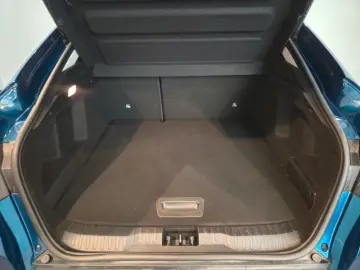 RENAULT ARKANA 1.6 E-Tech 145CP techno