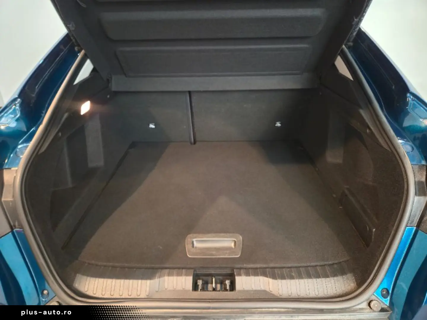 RENAULT ARKANA 1.6 E-Tech 145CP techno