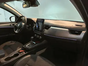 RENAULT ARKANA 1.6 E-Tech 145CP techno