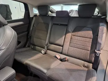 RENAULT ARKANA 1.6 E-Tech 145CP techno