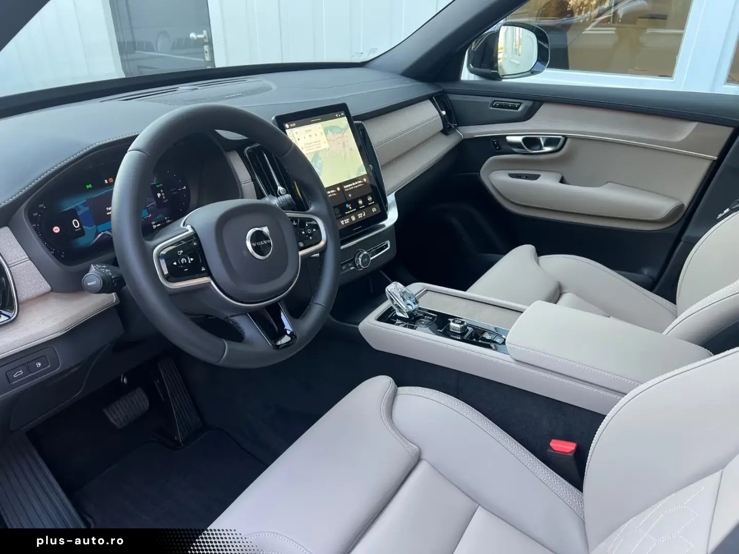 Volvo XC90 T8 AWD Plus Bright Recharge PHEV 7 Locuri