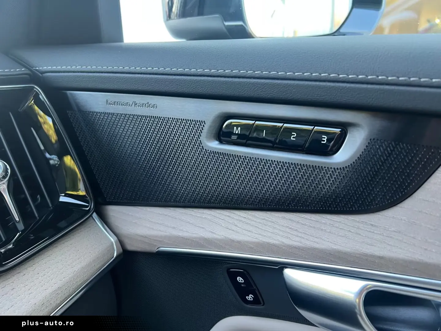 Volvo XC90 T8 AWD Plus Bright Recharge PHEV 7 Locuri