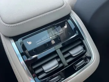 Volvo XC90 T8 AWD Plus Bright Recharge PHEV 7 Locuri