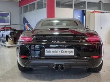 PORSCHE 718 Boxster Style Edition