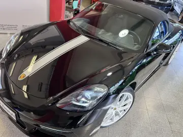 PORSCHE 718 Boxster Style Edition