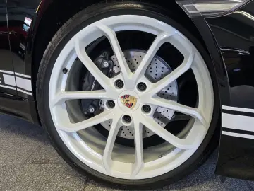 PORSCHE 718 Boxster Style Edition