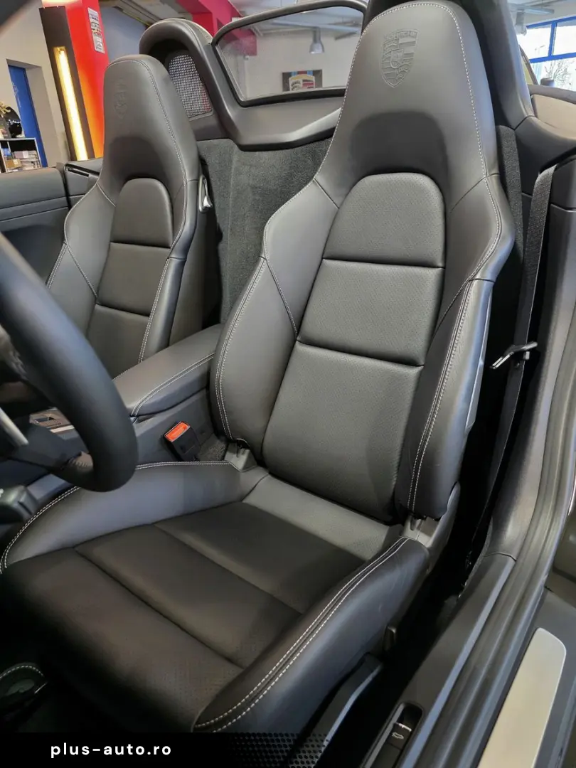 PORSCHE 718 Boxster Style Edition