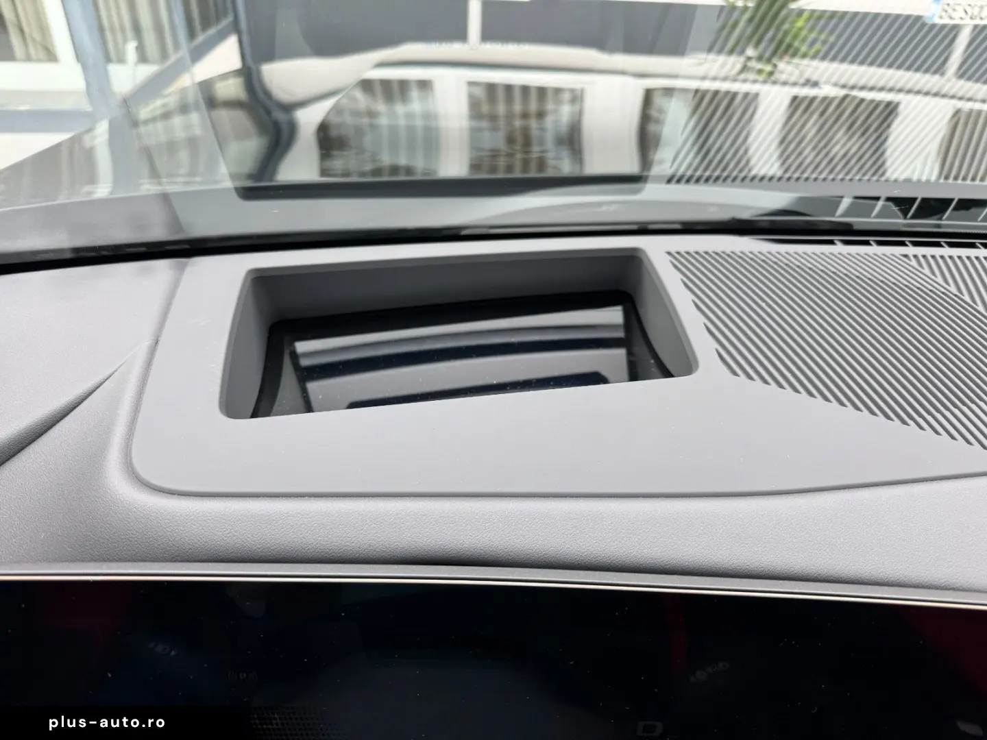 BMW M5 M Package Fond Entertainment Panor Anhäng B&W