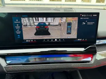 BMW M5 M Package Fond Entertainment Panor Anhäng B&W