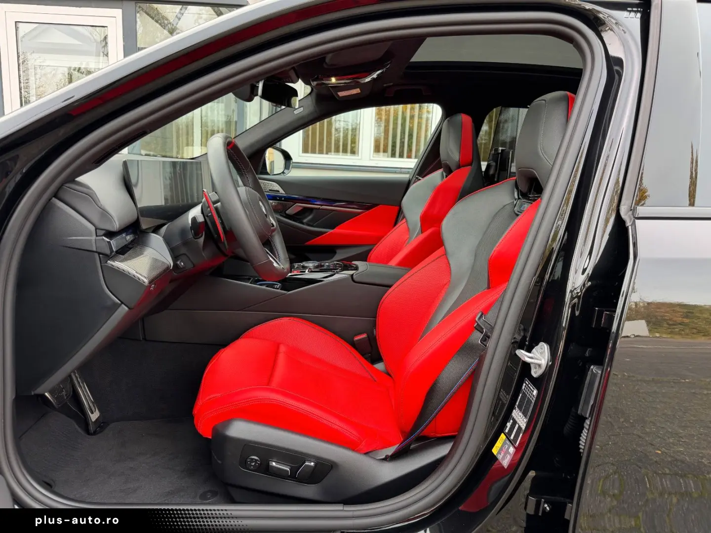 BMW M5 M Package Fond Entertainment Panor Anhäng B&W