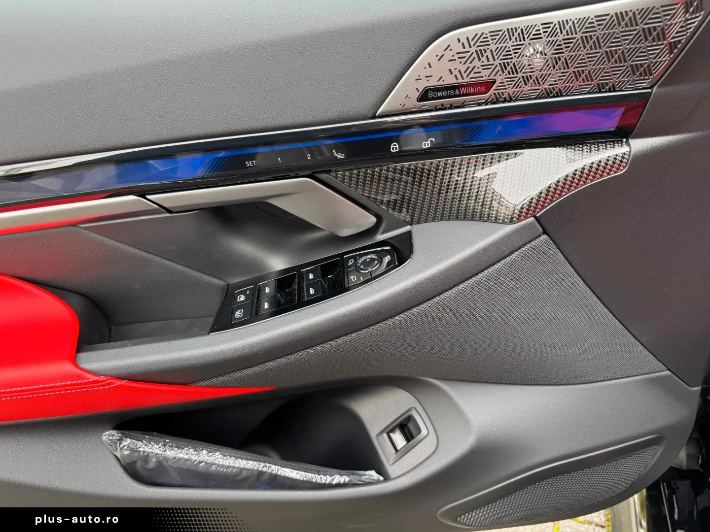 BMW M5 M Package Fond Entertainment Panor Anhäng B&W