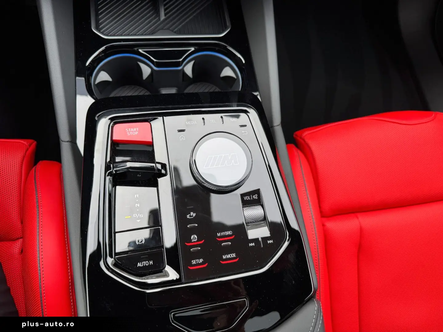 BMW M5 M Package Fond Entertainment Panor Anhäng B&W